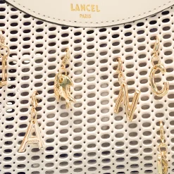 SAC ZIPPE M DOUBLE PORTE AVEC CHARMS